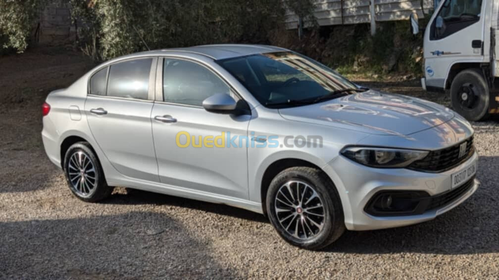 Fiat Tipo 2023 