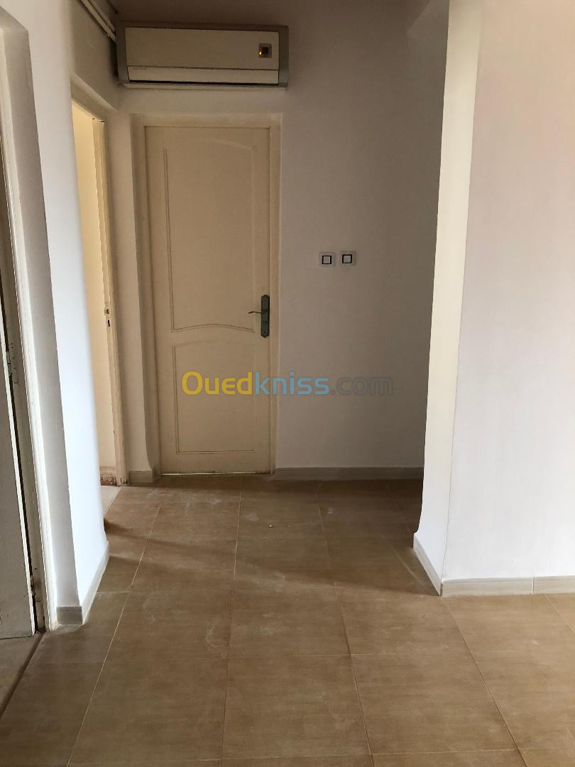 Location Appartement F4 Tipaza Douaouda