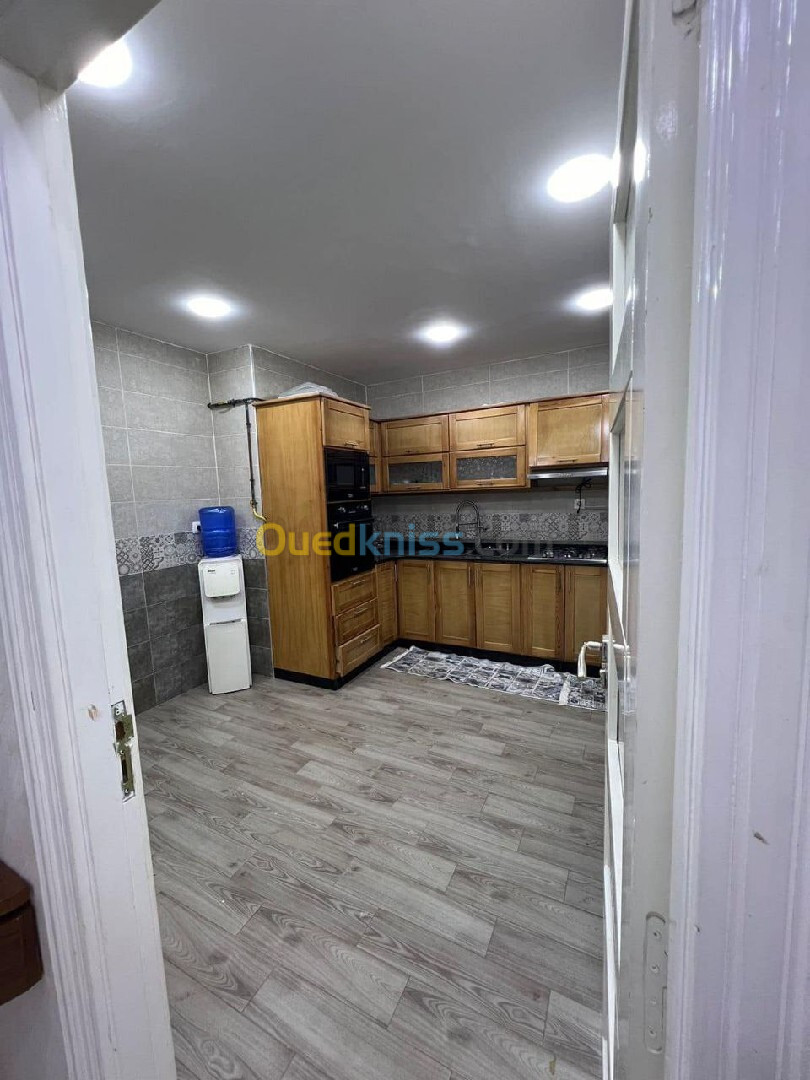 Vente Appartement F2 Alger Bordj el bahri