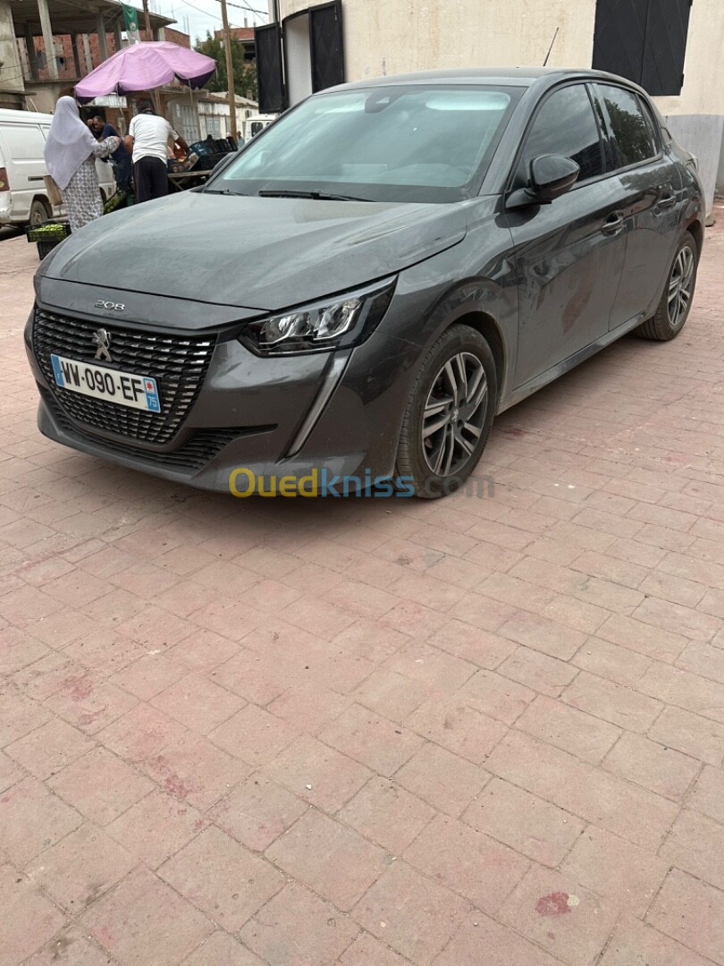 Peugeot 208 2023 Allure Facelift