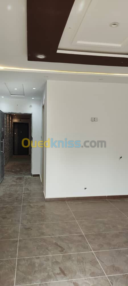 Vente Appartement F2 Alger Bordj el kiffan