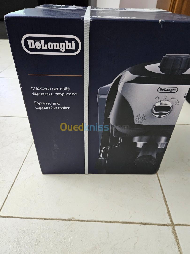 Delonghi ec221B 