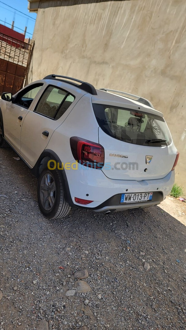 Dacia Sandero 2022 Stepway restylée