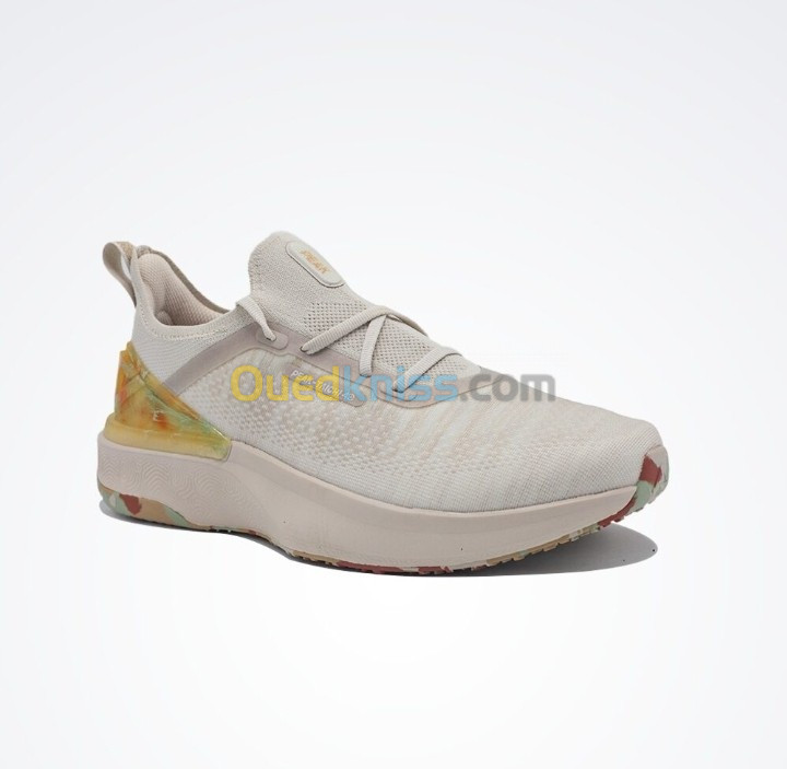 Peak running shoes ivory yellow