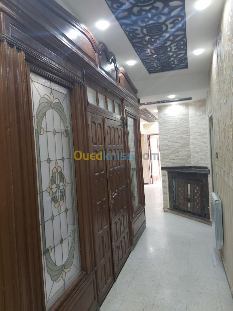 Location Niveau De Villa F5 Alger El biar