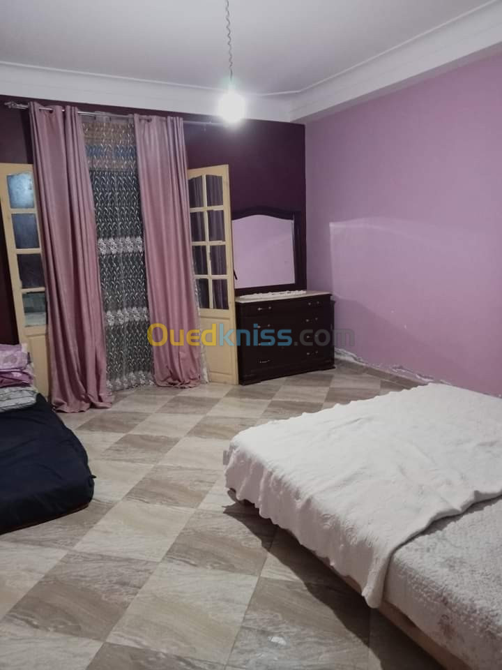 Location vacances Niveau De Villa F2 Jijel El aouana