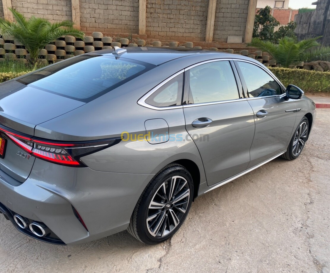 Chery Arizzo 8 2024 Luxury