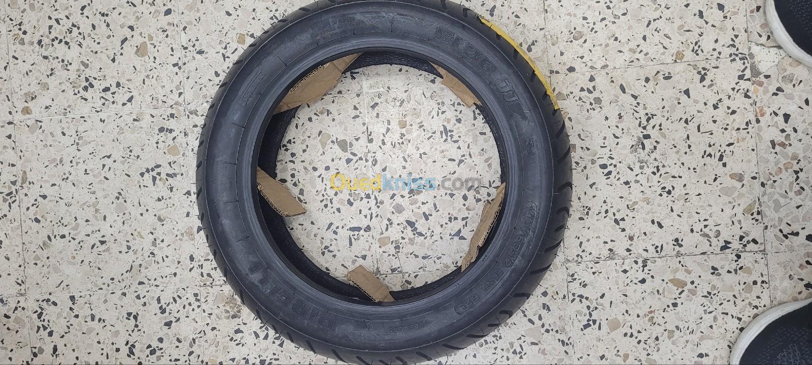 Pneus Pirelli 140/60-12