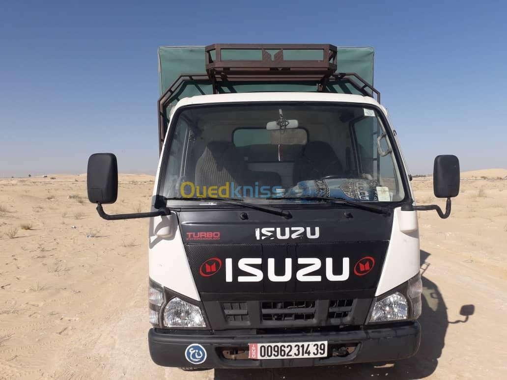 Isuzu Isuzu 2014