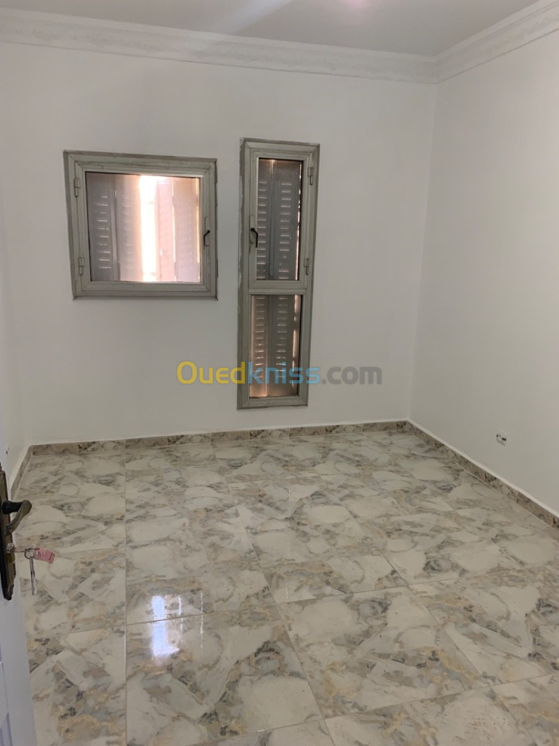 Location Appartement F5 Alger Kouba