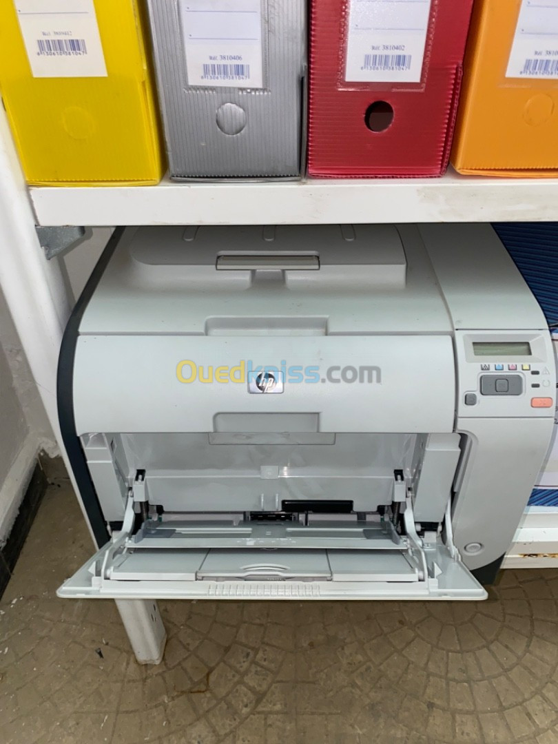 Imprimante HP LASER CP2025