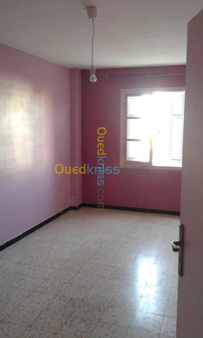 Location Appartement F3 Mostaganem Mostaganem