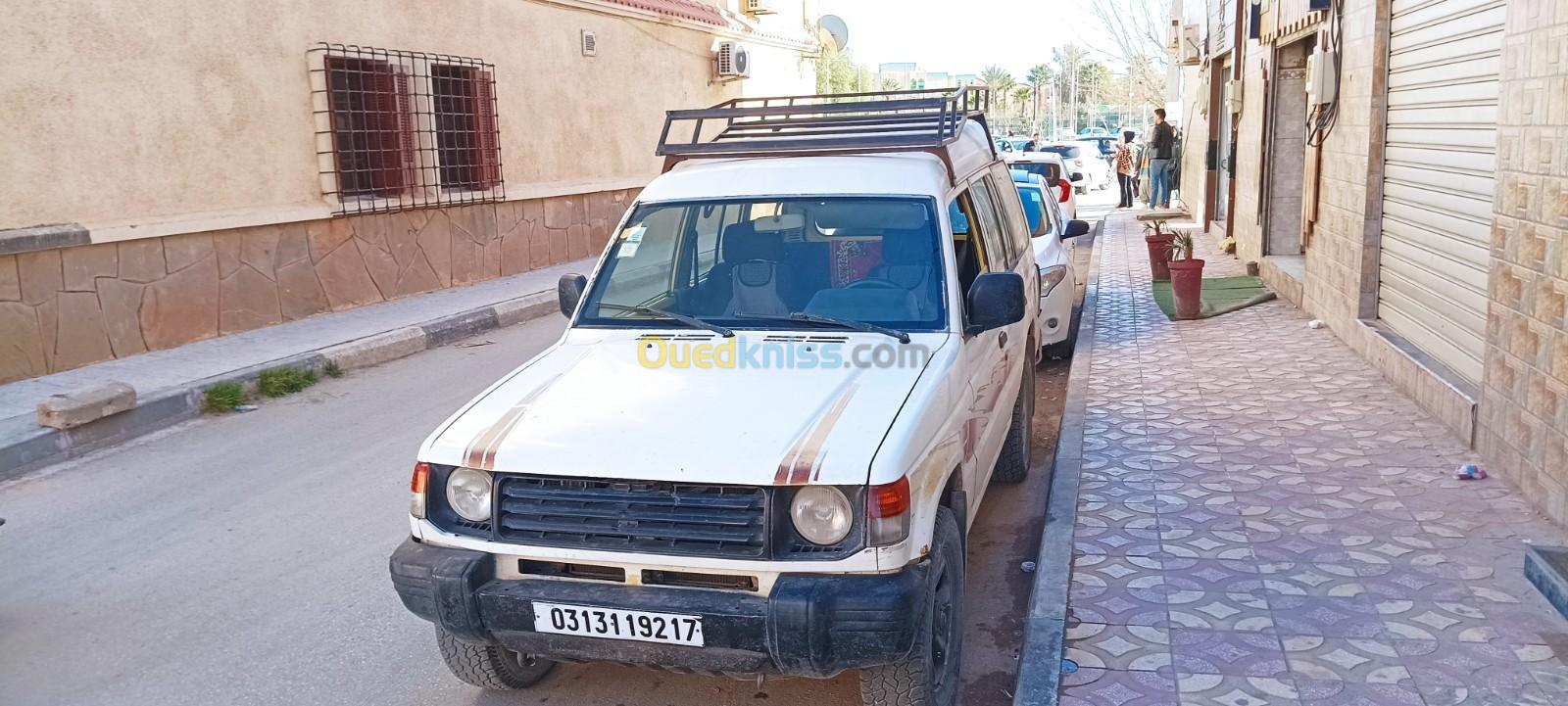 Mitsubishi Pajero Court 1992 Pajero Court