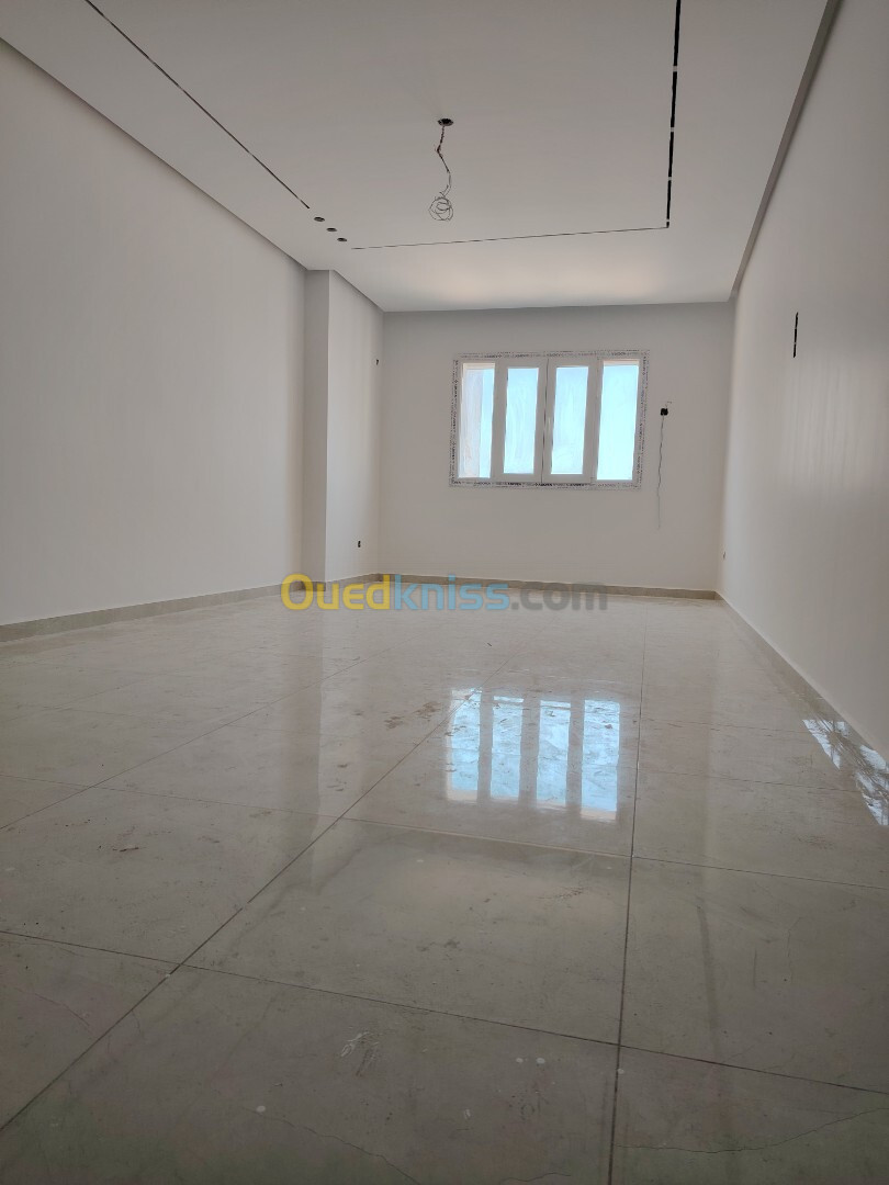 Vente Appartement F4 Jijel Jijel