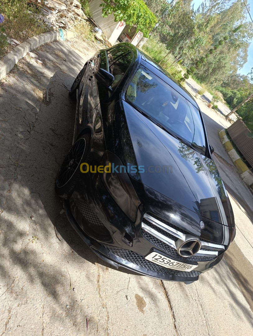 Mercedes Classe A 2015 180  Sport +