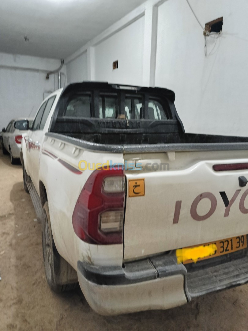 Toyota Hilux 2021 LEGEND DC 4x4 Pack Luxe