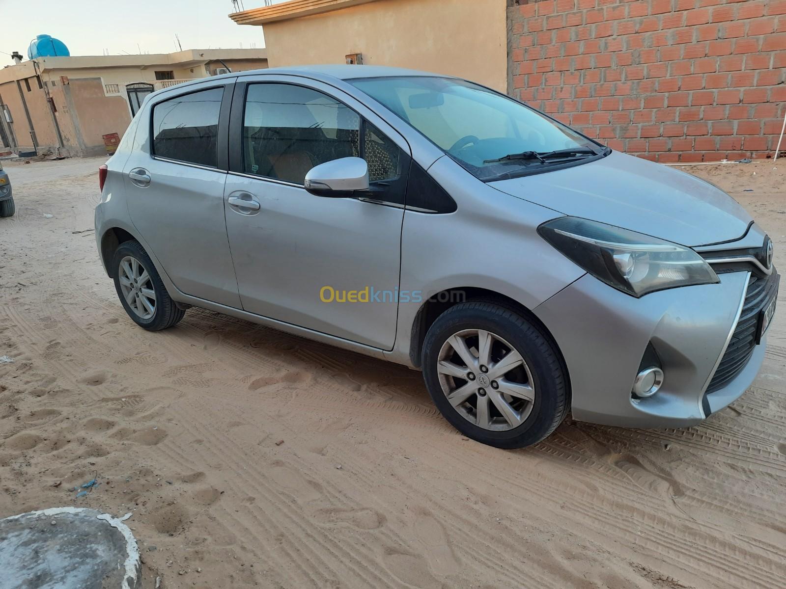 Toyota Yaris 2015 Touch Active