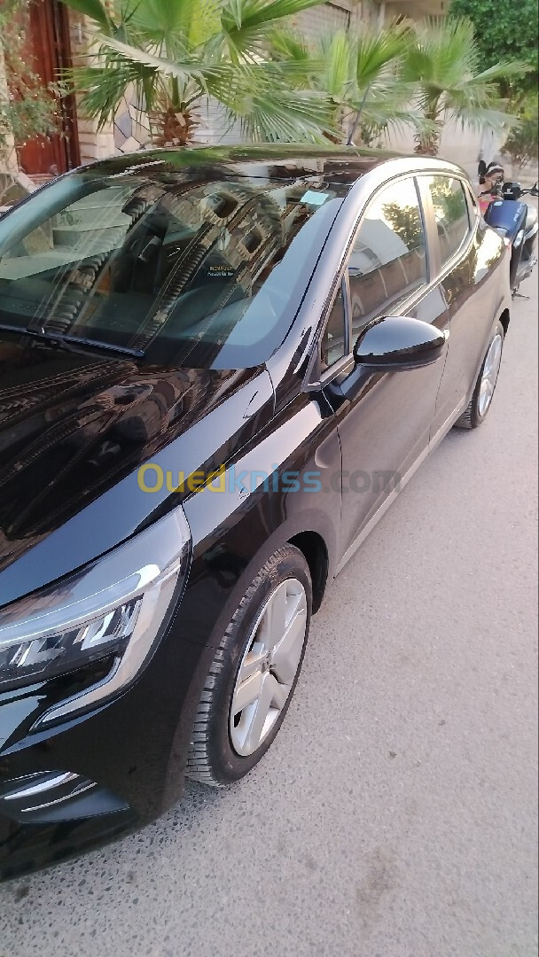 Renault Clio 4 2021 