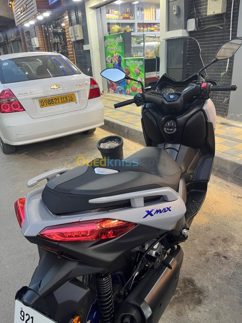 Yamaha Xmax 2021