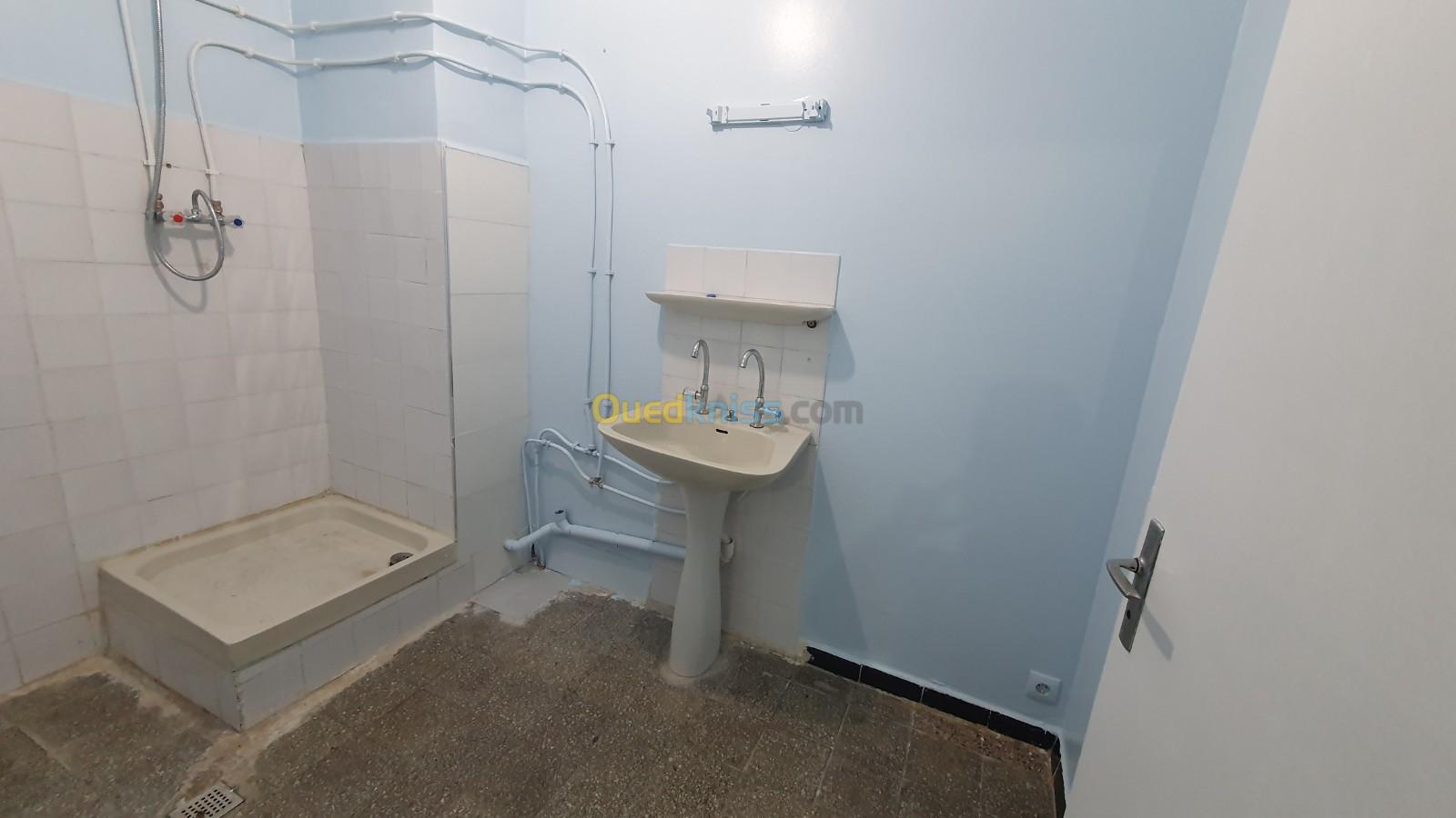 Location Appartement F3 Blida Blida