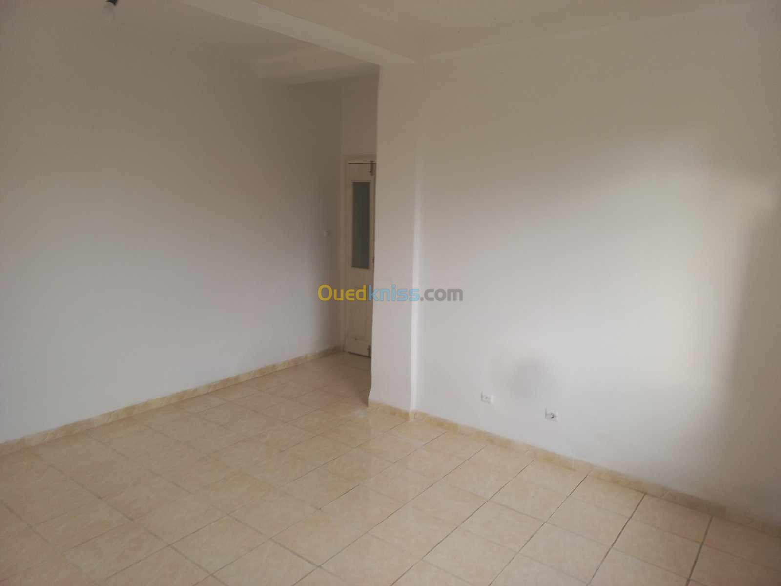 Vente Appartement F3 Alger Souidania