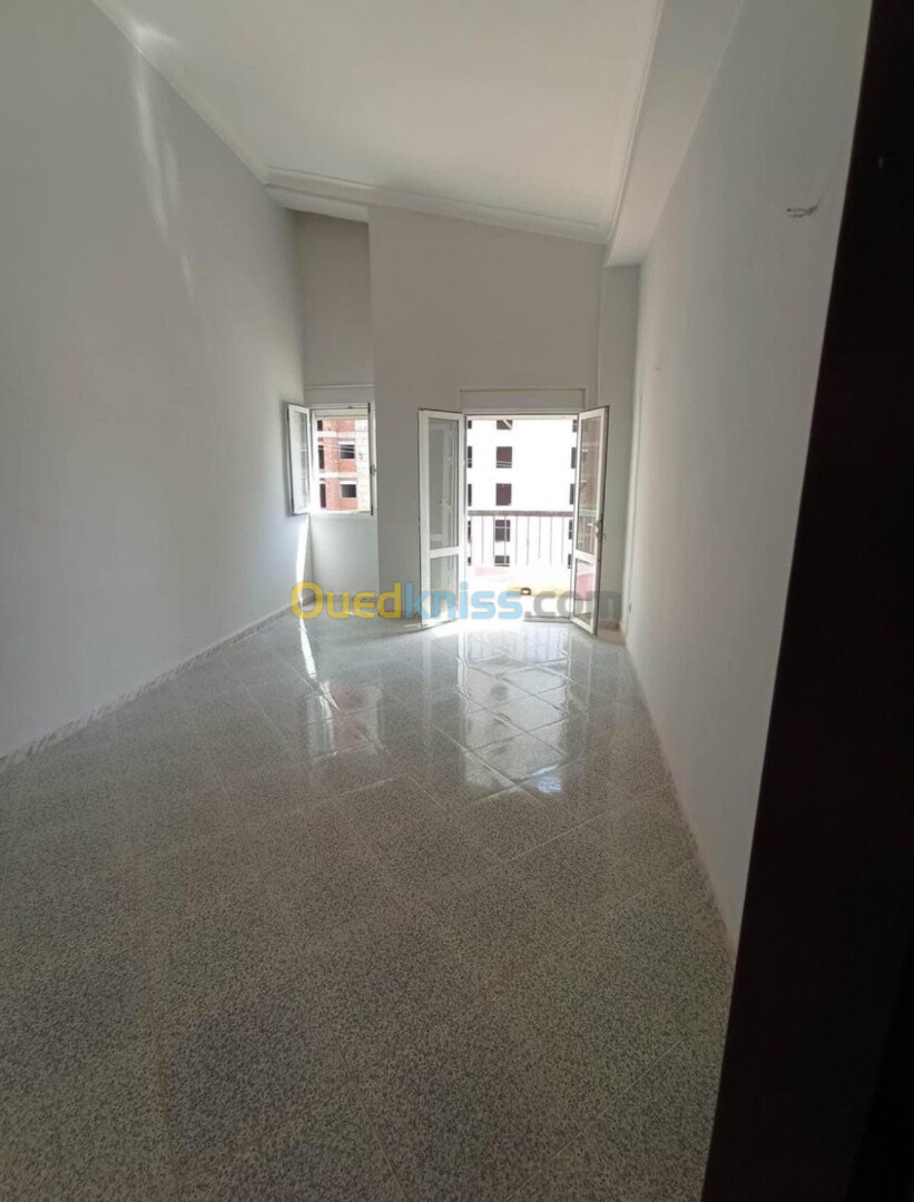 Location Appartement F4 Alger Ouled fayet