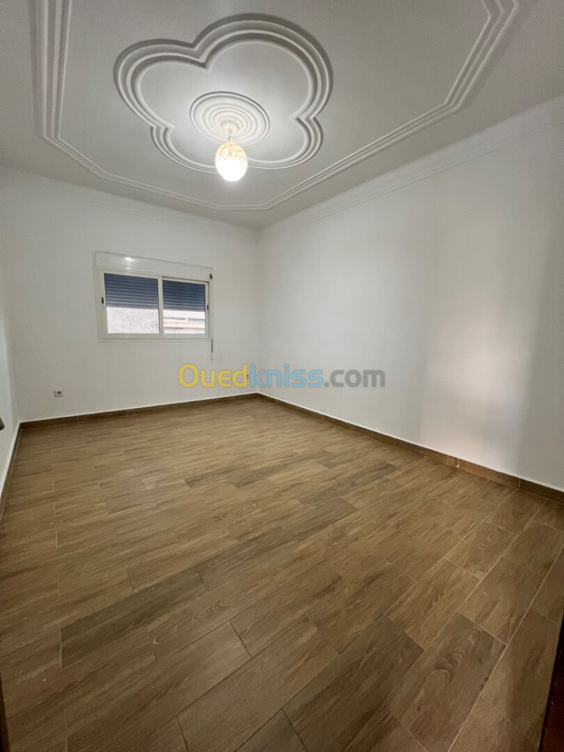 Location Niveau De Villa F3 Alger Ben aknoun