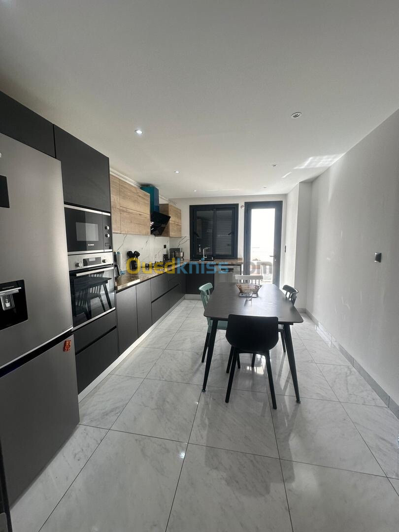 Vente Appartement F4 Alger Dely brahim