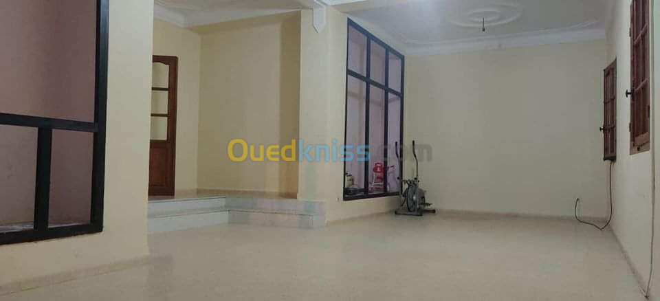 Location Niveau De Villa F4 Alger Ain naadja