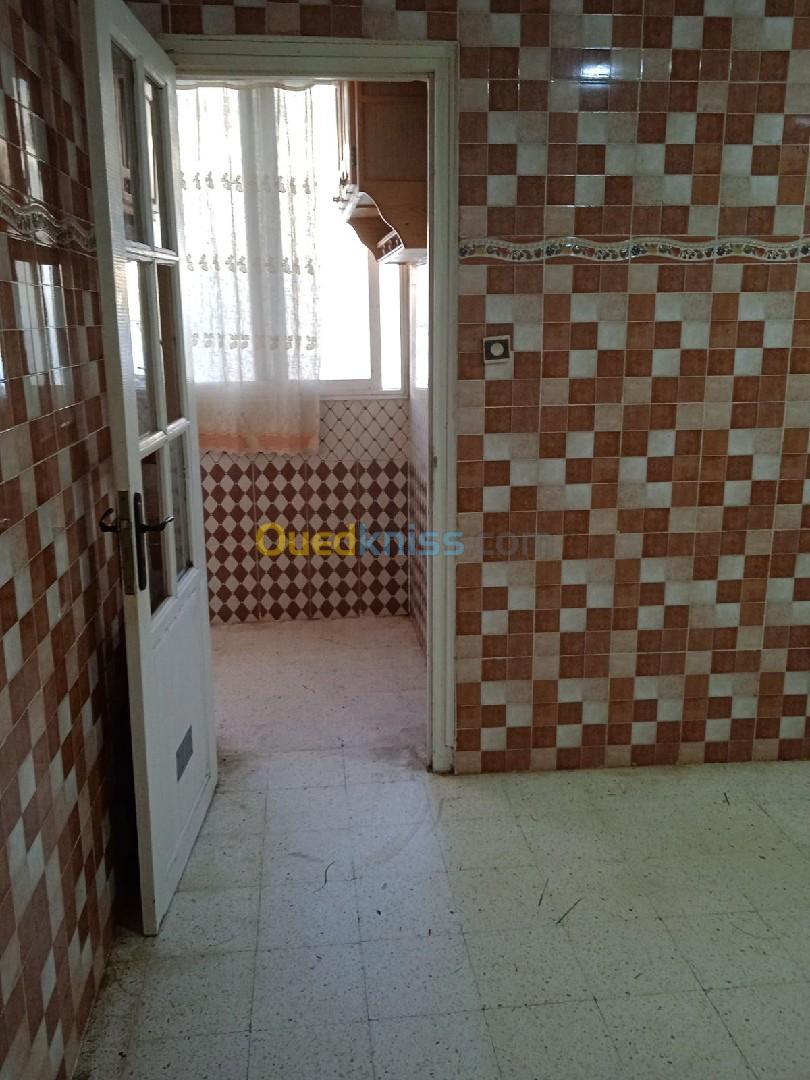 Vente Appartement F3 Alger Ain benian