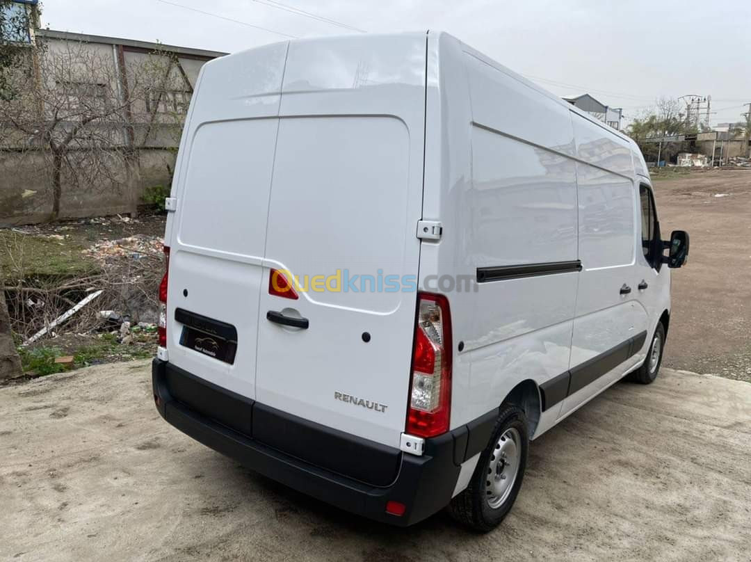 Renault Master 2 panneaux 2024