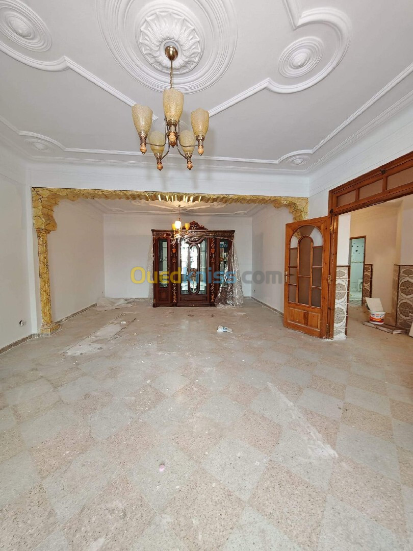 Location Niveau De Villa F3 Tipaza Kolea