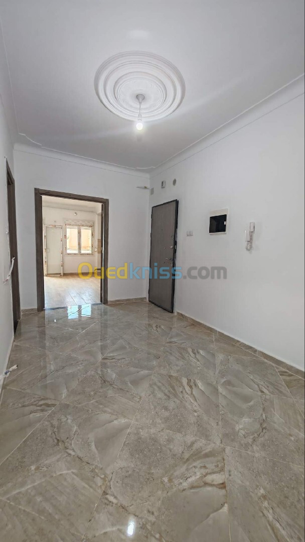 Vente Appartement F3 Tipaza Ain tagourait