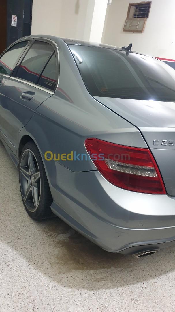 Mercedes Classe C 2015 250 AVANTGARDE 