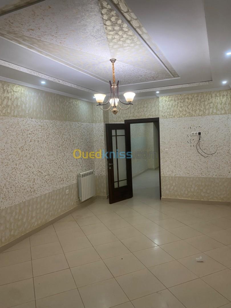 Location Appartement F3 Oran Bir el djir