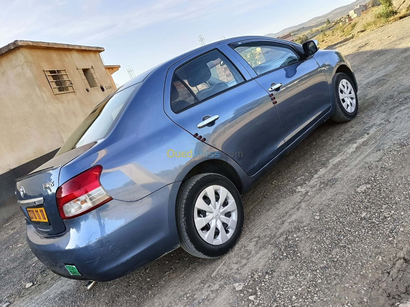 Toyota Yaris Sedan 2011 Yaris Sedan