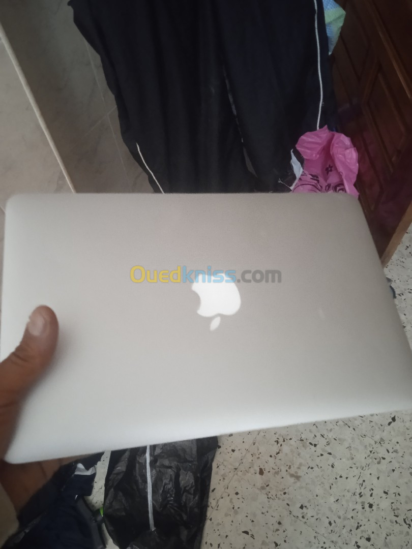 MacBook i5 air 2020