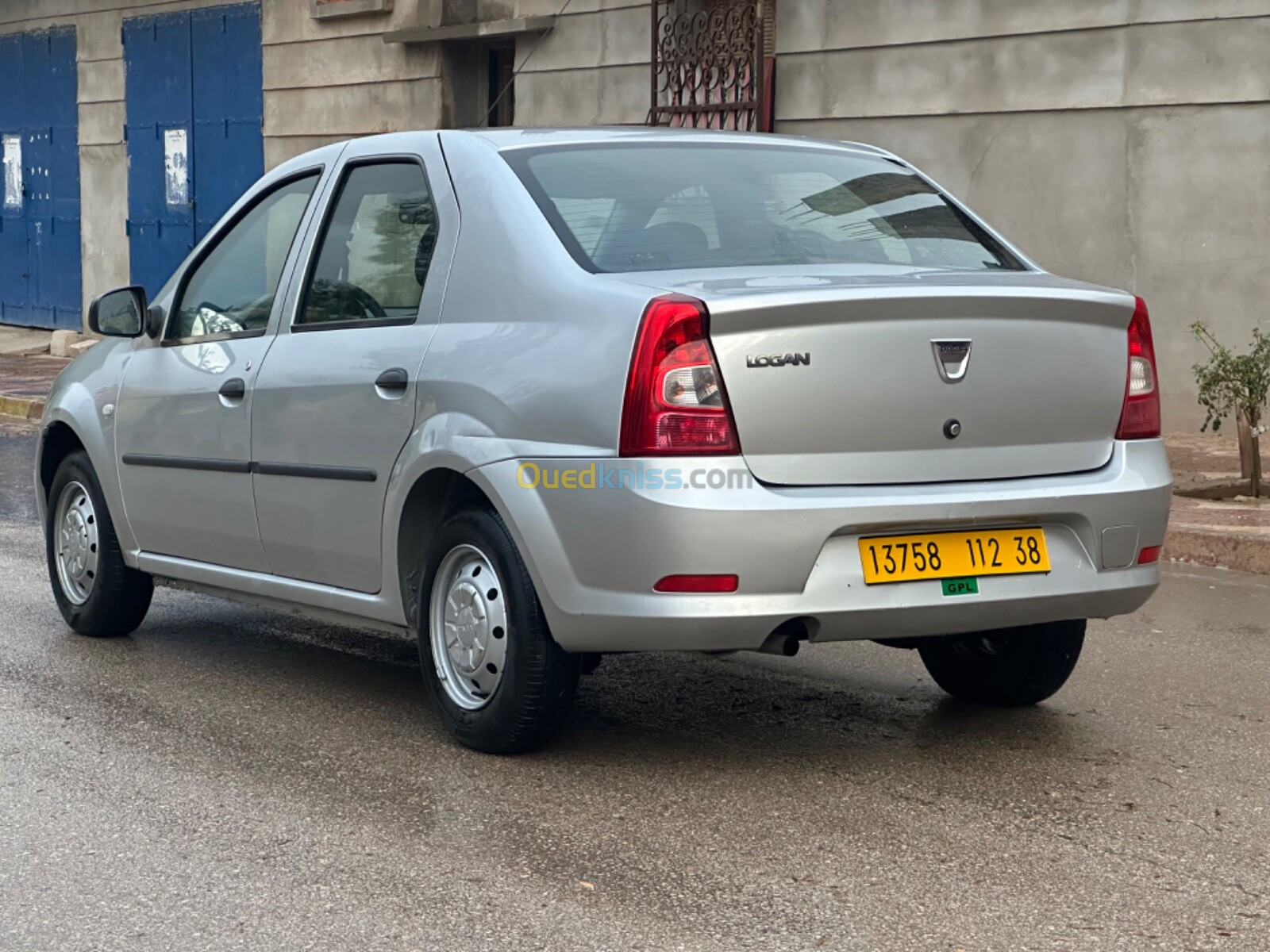 Dacia Logan 2012 باز كليم