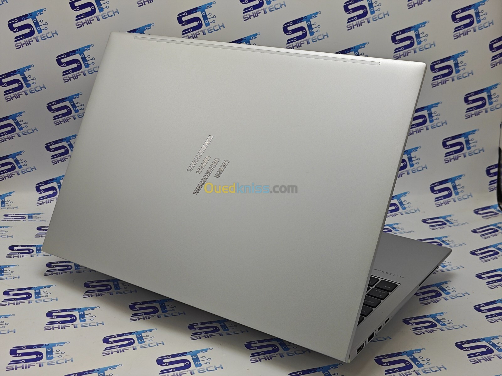 HP ELITEBOOK 860 G9   i7 1260P 32GB 512SSD