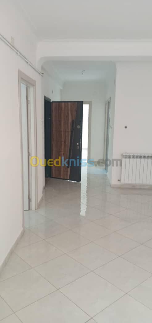 Location Appartement F4 Alger Kouba