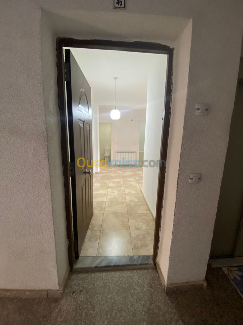 Location Appartement F4 Alger Ain naadja