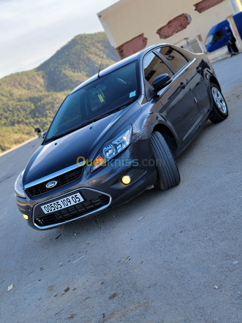 Ford Focus 4 portes 2009 Focus 4 portes