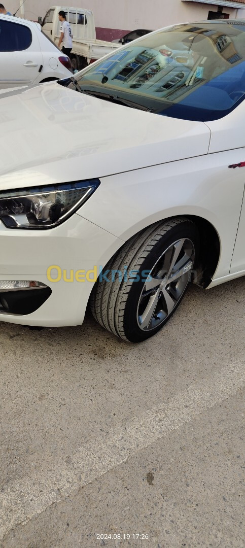 Peugeot 308 2015 Allure