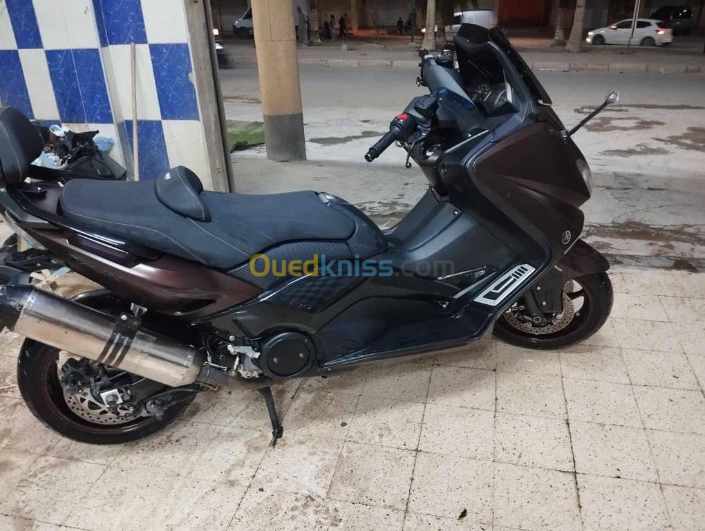 YAMAHA Tmax 530 