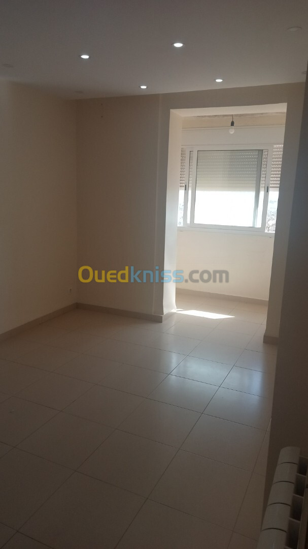 Vente Appartement F3 Alger Bouzareah