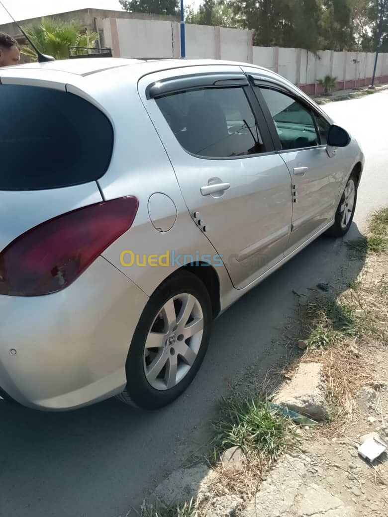 Peugeot 308 2011 308