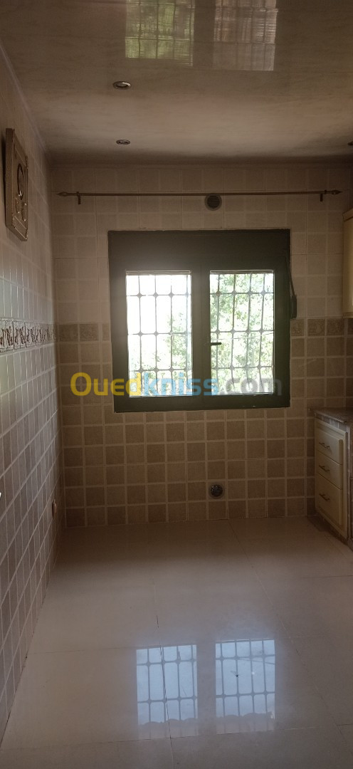 Location Appartement F3 Alger Said hamdine