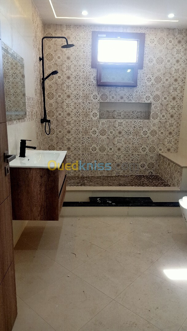 Location Appartement F5 Alger Birkhadem