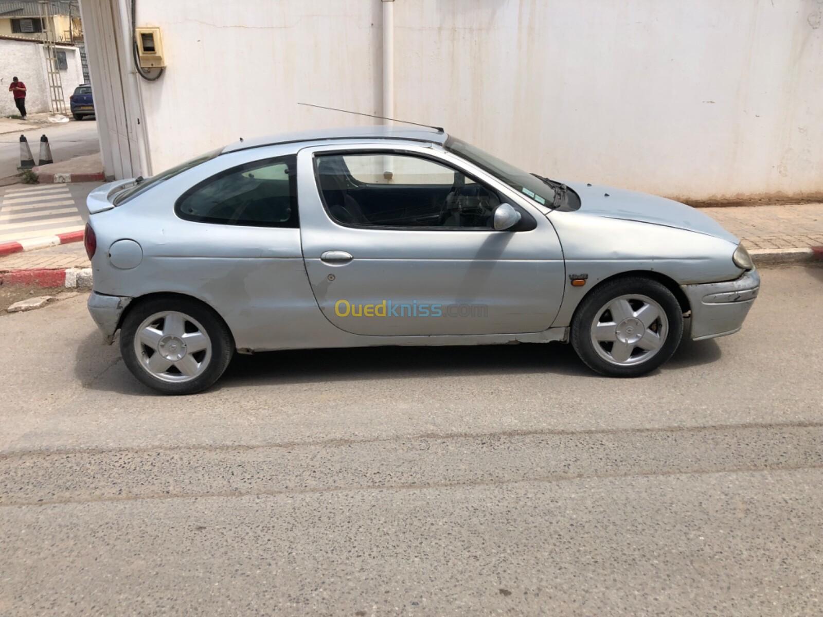 Renault Megane 1 2001 Coupé