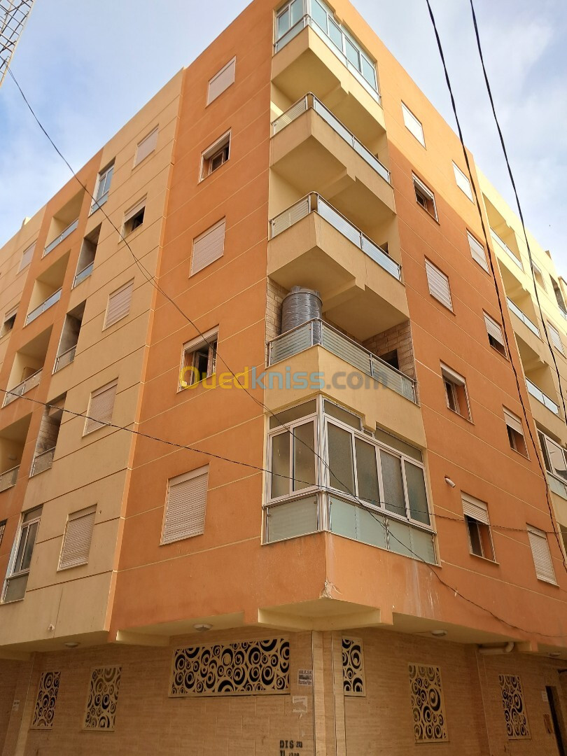 Vente Appartement F3 Alger Bordj el bahri